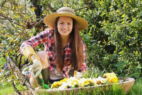 Gardener Purley enhancing outdoor spaces